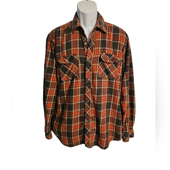 Men's Long sleeved plaid shirt Snap front size L - Picture 1 of 9